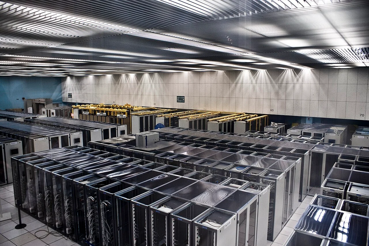 Racks de servidores en un centro de datos